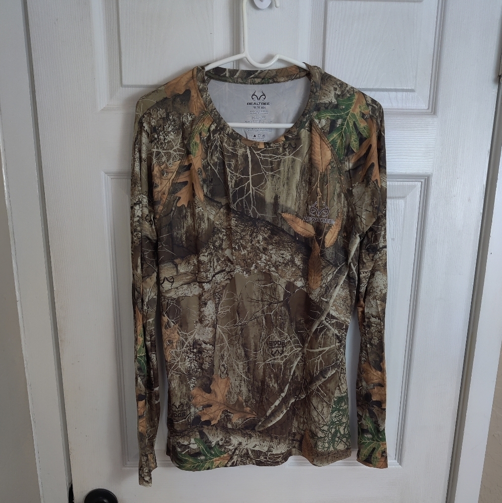 Real Tree Medium Camo Long Sleeve Shirt